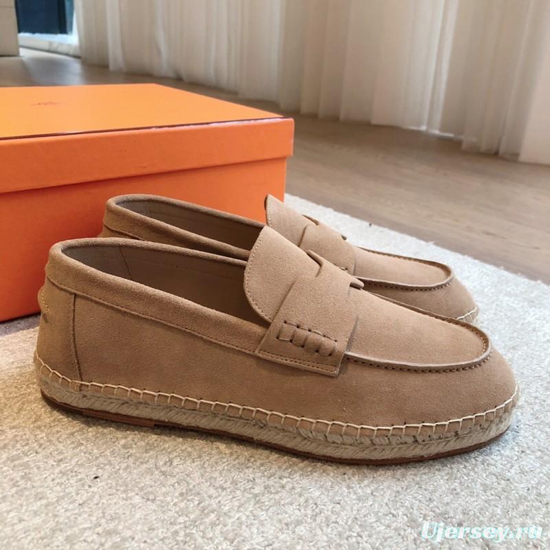 2025 Unisex Hermès Beige Calfskin Suede Loafers AS00380