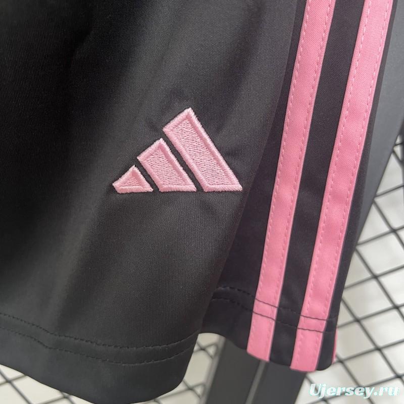 25/26 Juventus Home Shorts