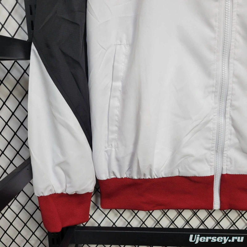 25/26 Liverpool Jacket White Windbreaker