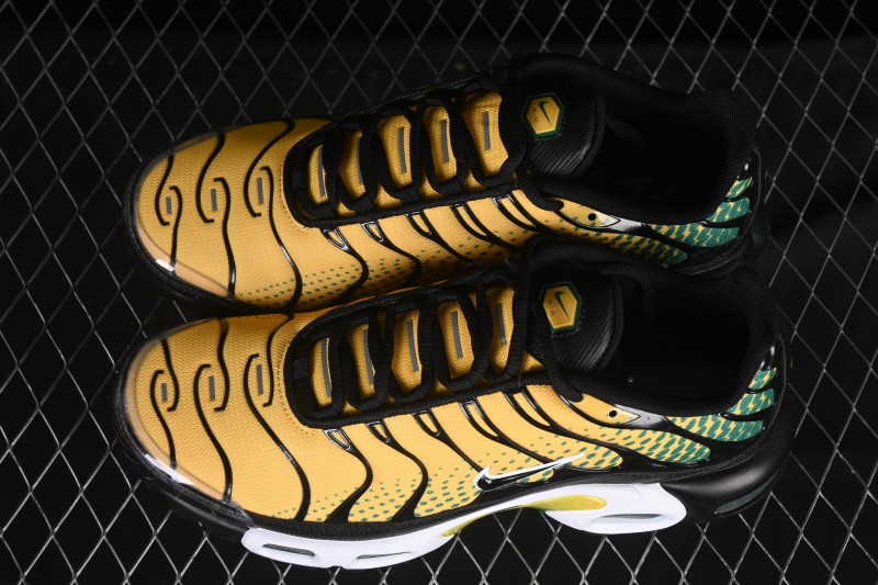 Nike Air Max Plus Retro Running Shoes with Air Cushion Technology - IB7671-700