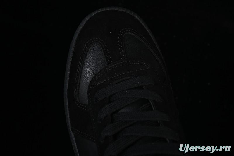 Maison Margiela Replica Calfskin Casual Sneakers - S57WS0236