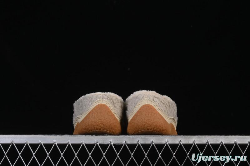 Keen Howser III Slide Winter Fluffy Casual Lifestyle Shoes - 1026651