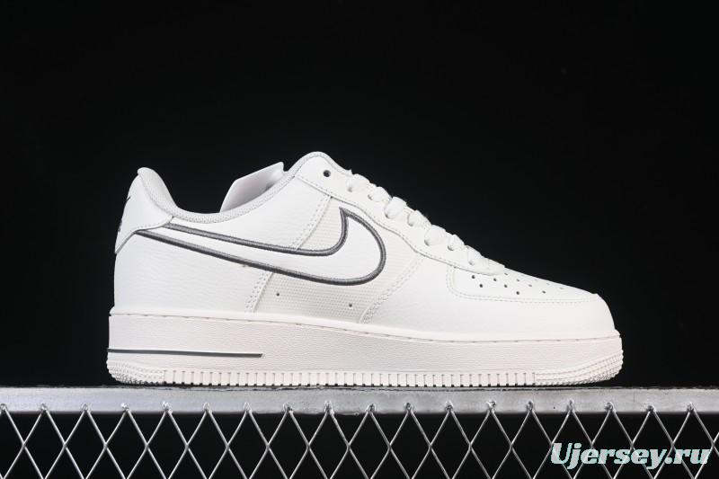 Nike Air Force 1 '07 Low Casual Sneakers with Full-Length Air Cushion - IB7677-101