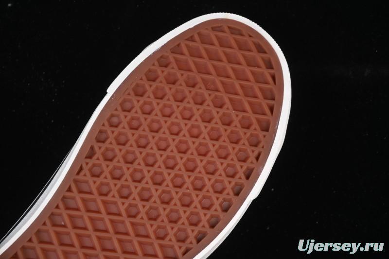 Vans Old Skool 36 Low-Top Retro Skate Shoes - VN000D2GBA2