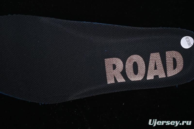 Nike Air Zoom Vomero 18 Cushioned Running Shoes - IH4454-001