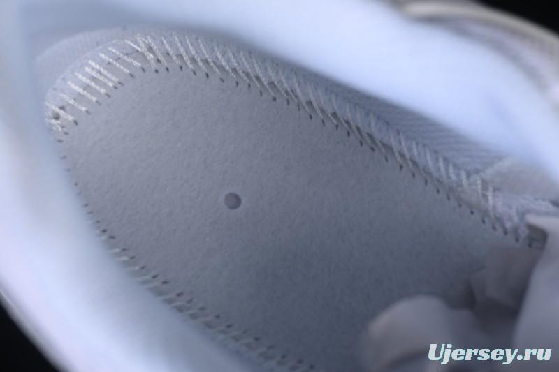 Nike Air Max 95 Retro Cushioned Running Shoes with Air Sole - CT1268-100