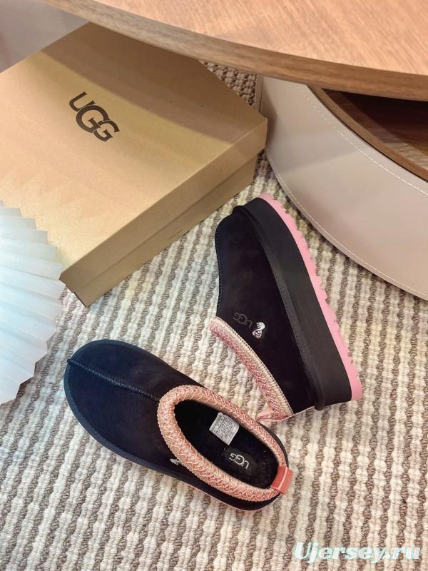 UGG Tazz Platform Wool Slipper - MJ00230