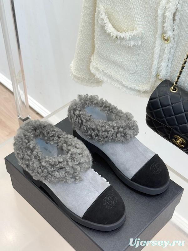 Chanel 2025/SS Double C Color-Block Shearling Snow Boots - KFY00270