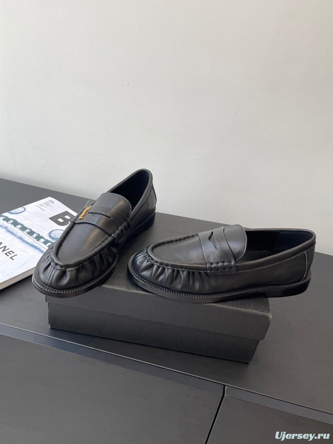 Saint Laurent Classic Loafer Mule Flats - KFY00350