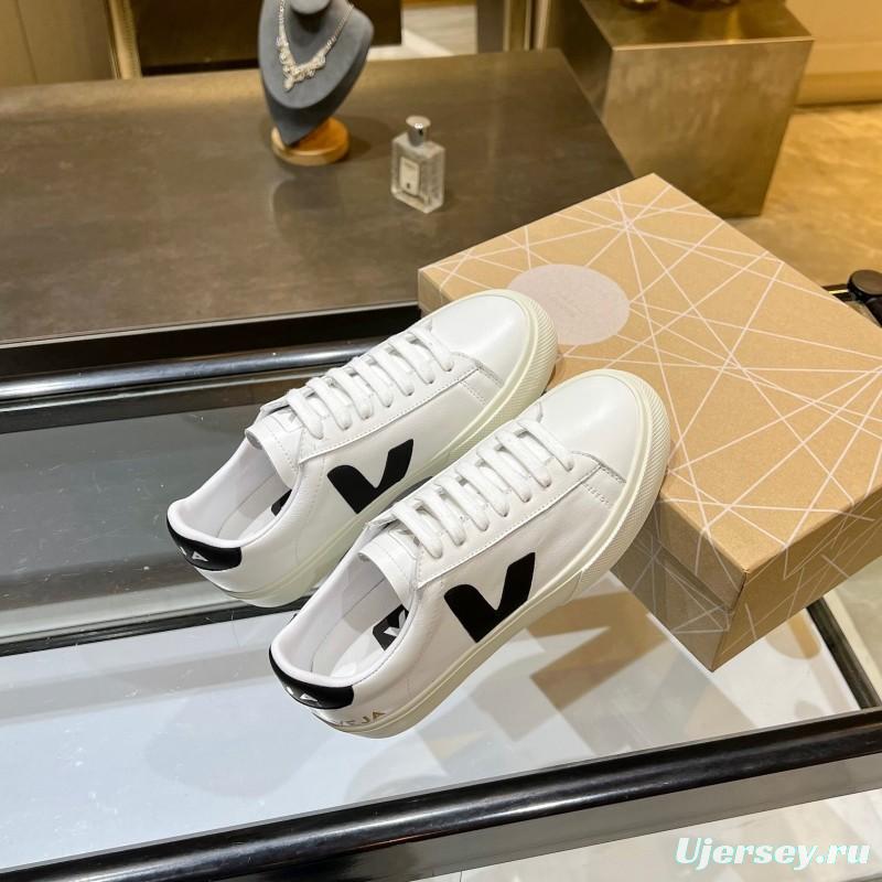 VEJA Classic White Sneakers V Logo Lace-Up Retro Flat Platform Casual Sports Shoes - LY00220/LY00230