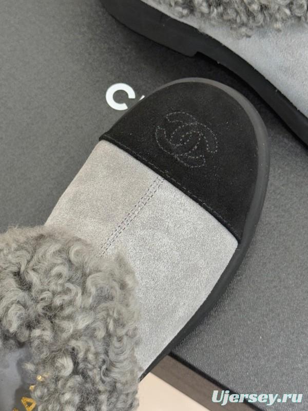 Chanel 2025/SS Double C Color-Block Shearling Snow Boots - KFY00270