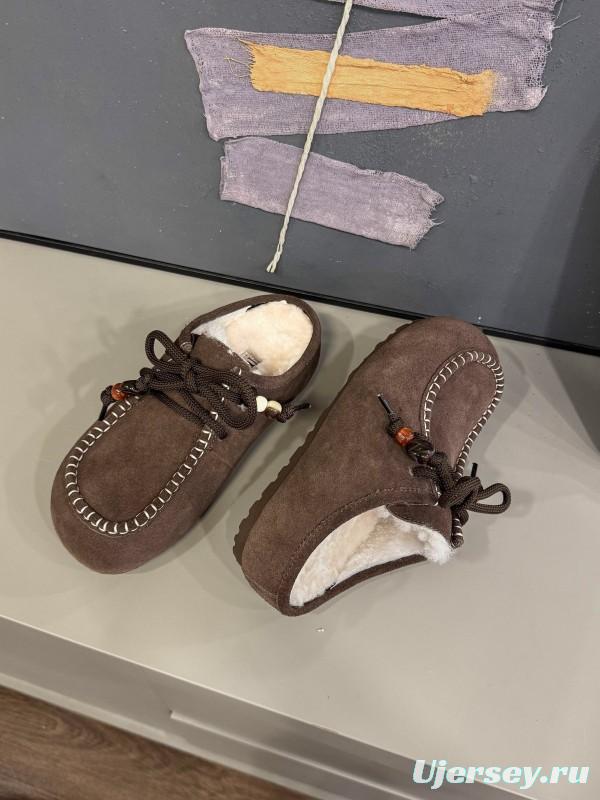 UGG 2025 Spring/Summer Collection Plush Wool Slippers with Vintage Buckle - KFY00240