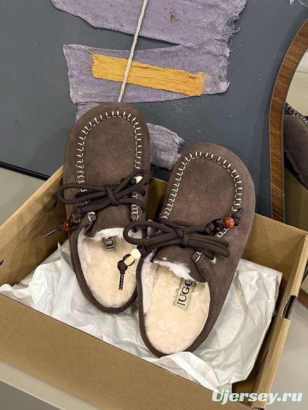 UGG 2025 Spring/Summer Collection Plush Wool Slippers with Vintage Buckle - KFY00240