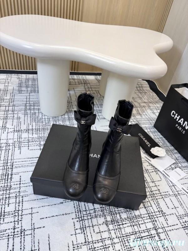 Chanel Classic Chunky Heel Back Zipper Ankle Boots - LY00320