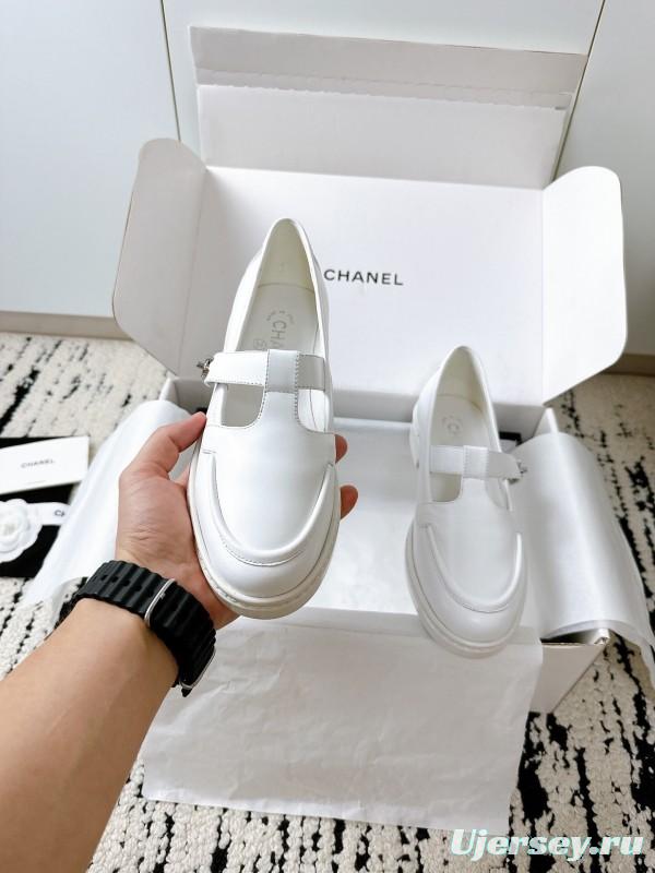 Chanel 2025 SS Loafers Classic Elegant Design - KFY00320