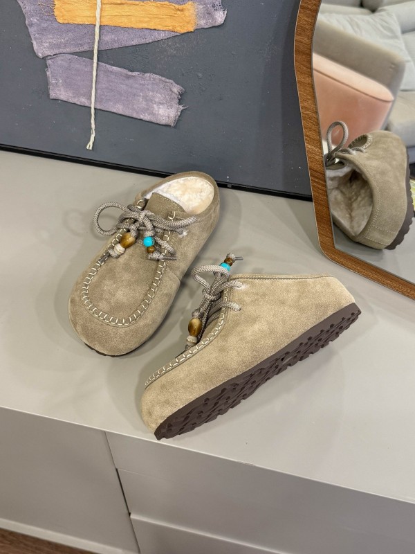 UGG 2025 SS Wool Slippers with Retro Buckle - KFY00240