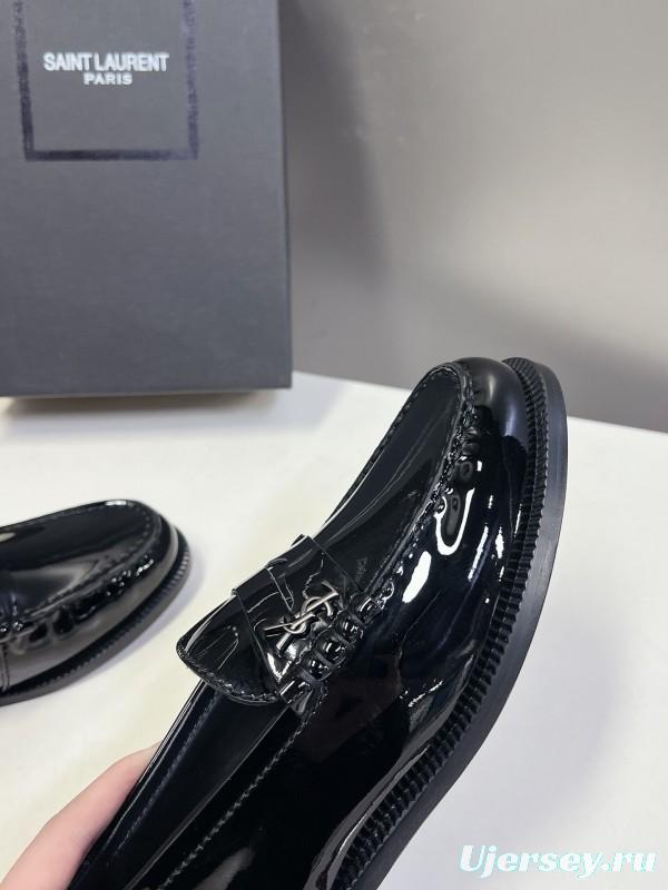 Saint Laurent Classic Loafer Flats - KFY00350