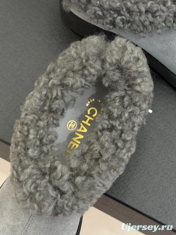 Chanel 2025/SS Double C Color-Block Shearling Snow Boots - KFY00270