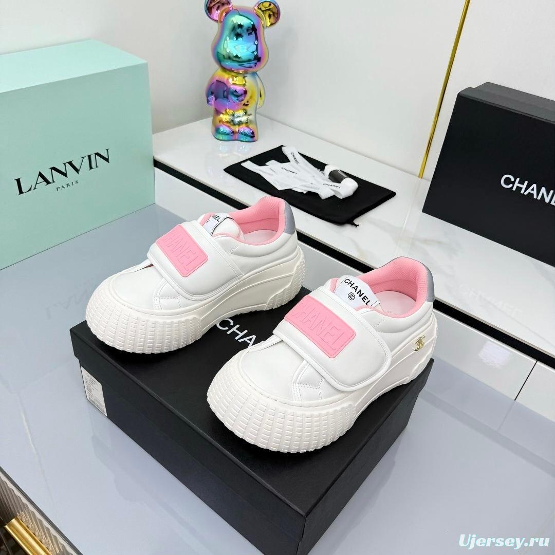 Chanel 2025 SS Panda Loafers Casual Sneakers - LY00330
