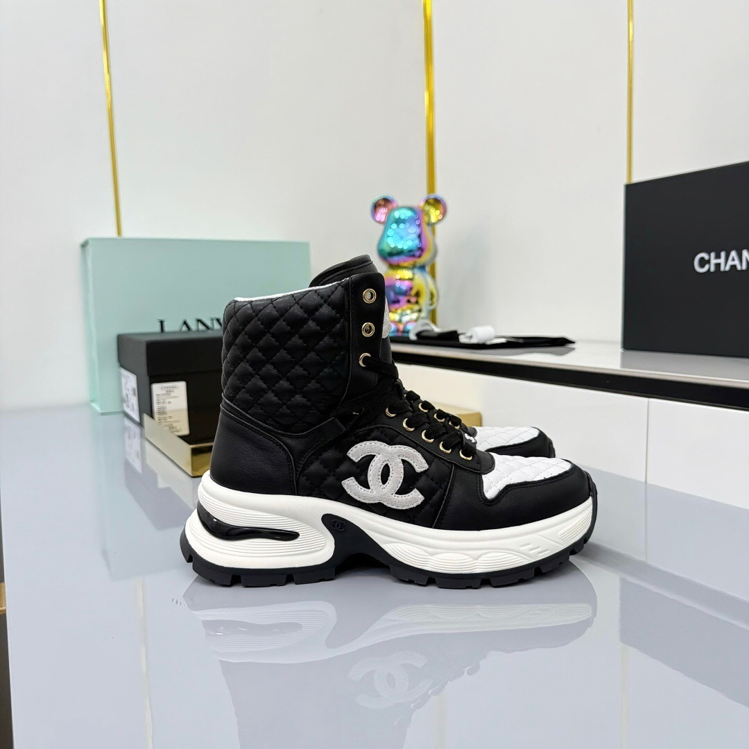 Chanel 2025 SS Short Boots Essential Heavy Duty Autumn Winter Collection - LY00400