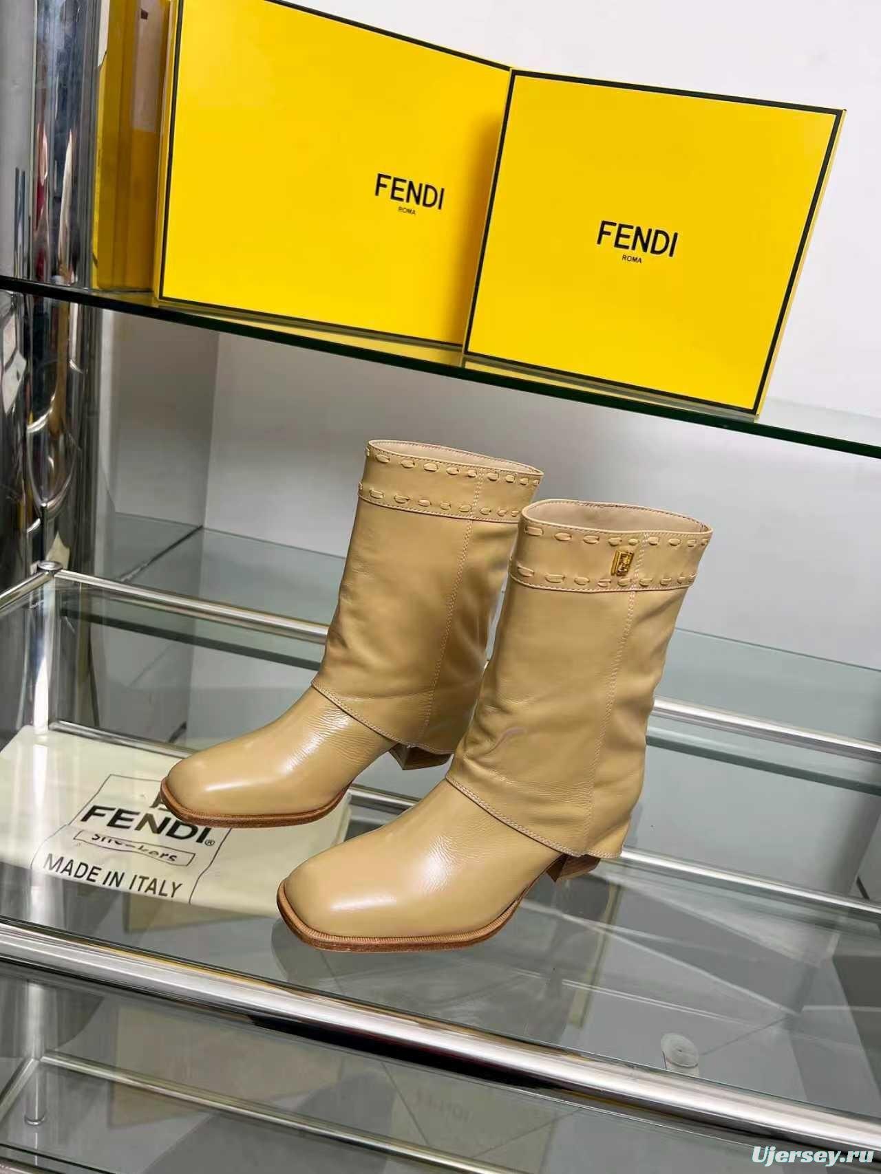 Fendi 2025 SS Straight-leg Boots with Wide Heel - LY00440/LY00510