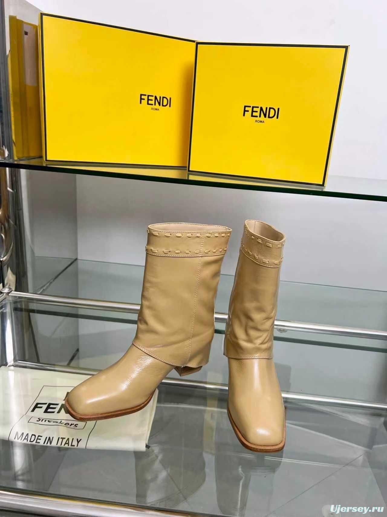 Fendi 2025 SS Straight-leg Boots with Wide Heel - LY00440/LY00510