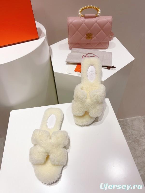 Hermes Teddy Wool H Slippers Flat Fur Slides - LY00240