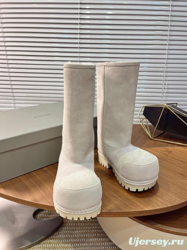 Balenciaga 2025 SS Oversized Platform Snow Boots with High Heel - AS00570
