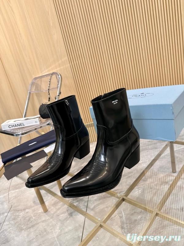 Prada Classic Pointed Toe Boots - L Y00330