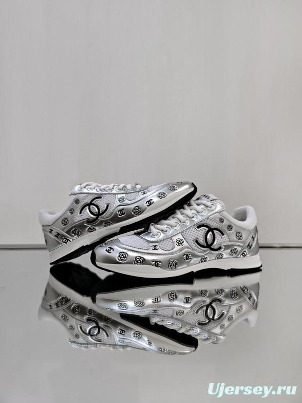 Chanel 2025 SS Limited Edition Silver Horn King 2nd Generation Unisex Sneakers - KFY00340