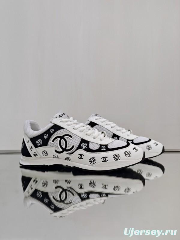 Chanel 2025 SS Limited Edition Silver Horn King 2 Sneakers - KFY00340