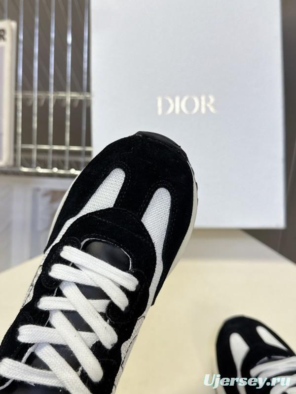 Dior Spring/Summer 2025 Runway Casual Dior B22 Sneakers - KFY00320