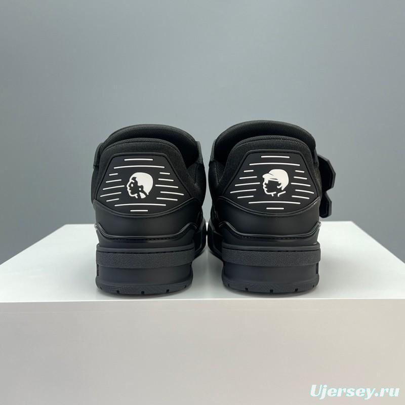 Louis Vuitton Trainer Retro Basketball-Inspired Sneakers - LY00430