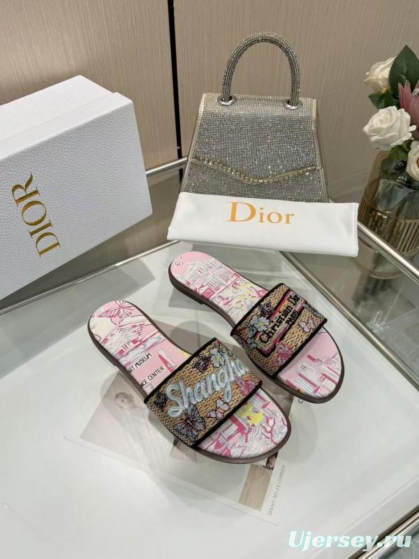 Dior 2025/SS Embroidered Monogram Slippers with Lambskin Lining - LY00200