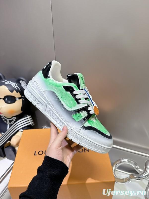 Louis Vuitton Trainer Basketball Series Crackle Glaze Process Sneakers - LY00490
