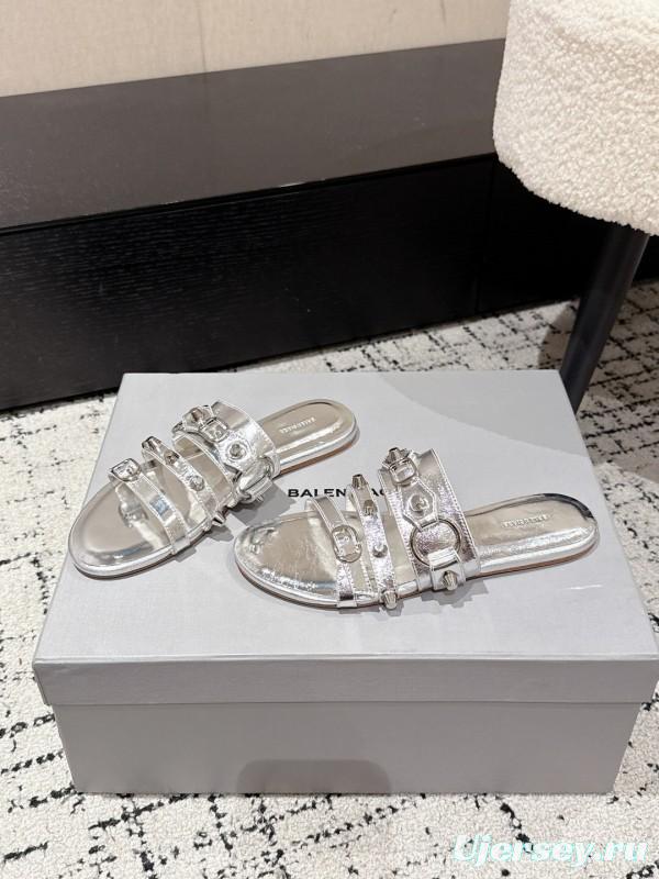 Balenciaga Cagole Metal Studs Sandals Series - KFY00260