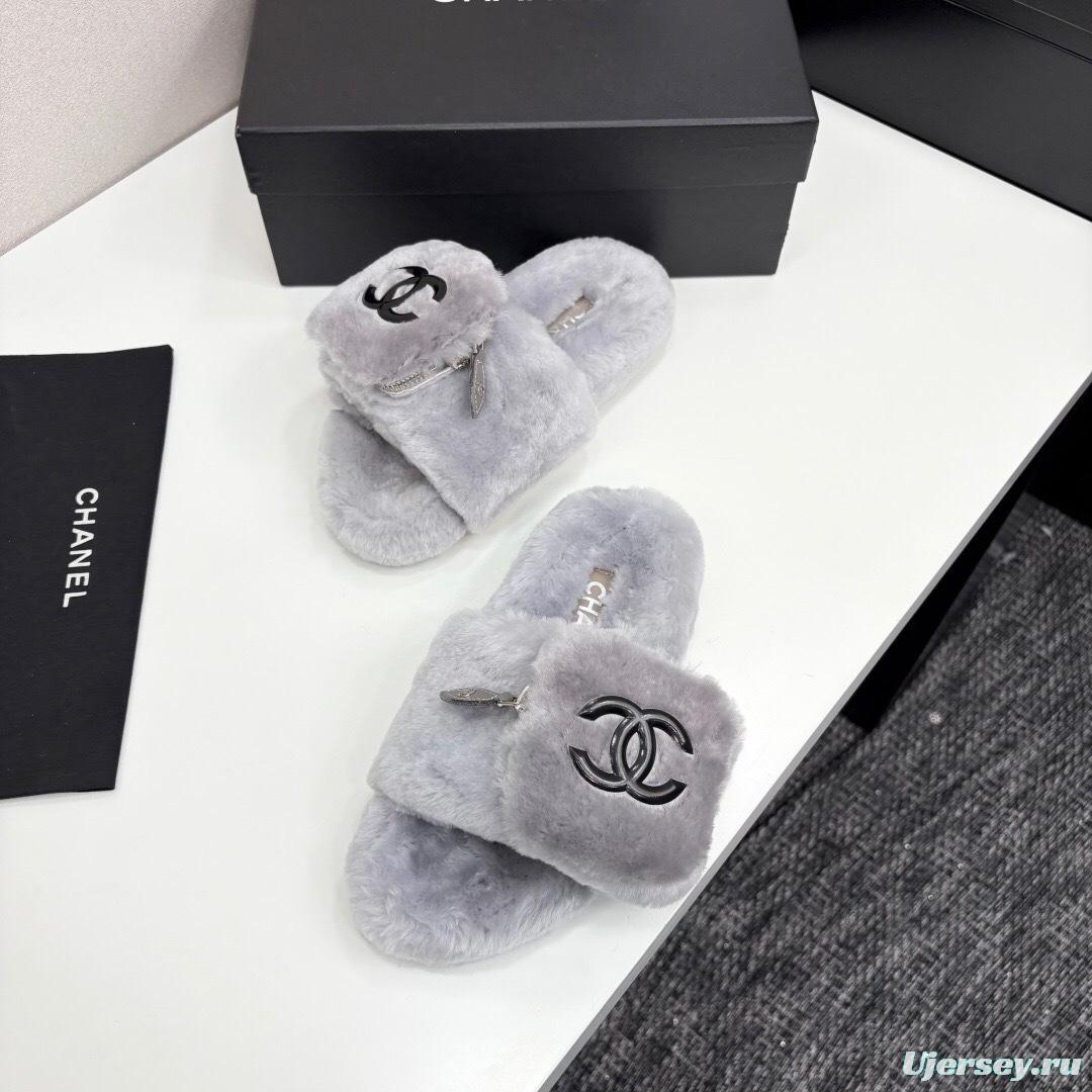 Chanel Fluffy Slippers Latest Color Design with Rubber Sole - LY00270