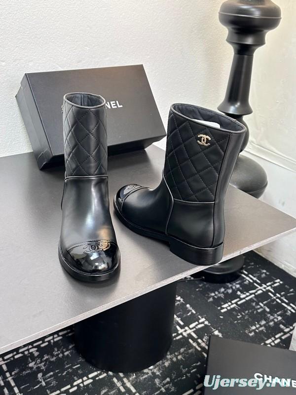 Chanel 2025/SS Short Boots Essential Fall Winter Item - LY00420