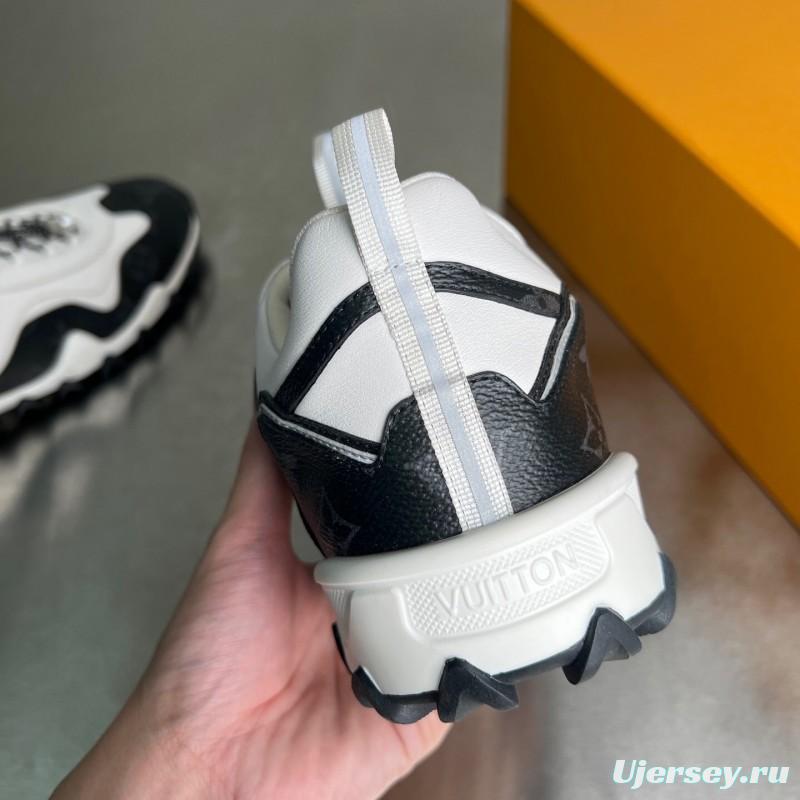 Louis Vuitton Lv RUSH Calfskin Metal LV Circle Accessory Slip-Resistant Low-Top Casual Lifestyle Shoes - YC