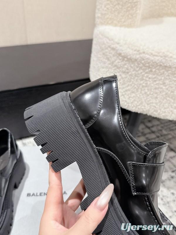 Balenciaga 2025 SS Loafers with Retro Design and Lightweight TPU Sole - KFY00320