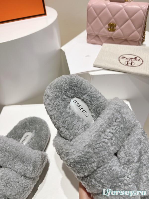 H Love Erjiu Full Wool Slippers with Wavy Fur Design - LY00270