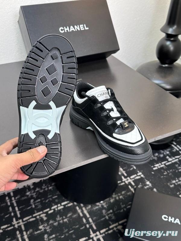 Chanel Spring/Summer 2025 Runway Thick Sole Sneakers - LY00320