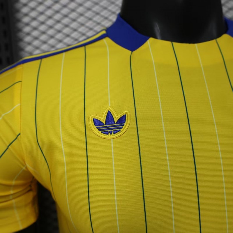 Player Version 25/26 Leeds United Retro Home Yellow with Vertical Stripe Pattern Jersey
