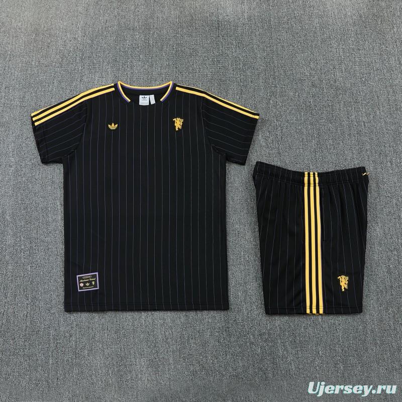 26/27  Manchester United Black Short Sleeve+Soccer Shorts