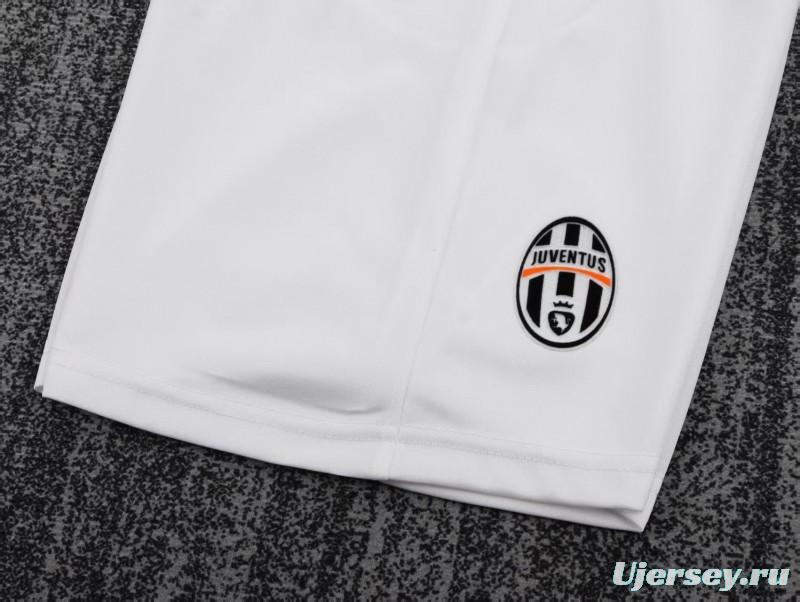 Retro Kids 04/05 Juventus Home Jersey