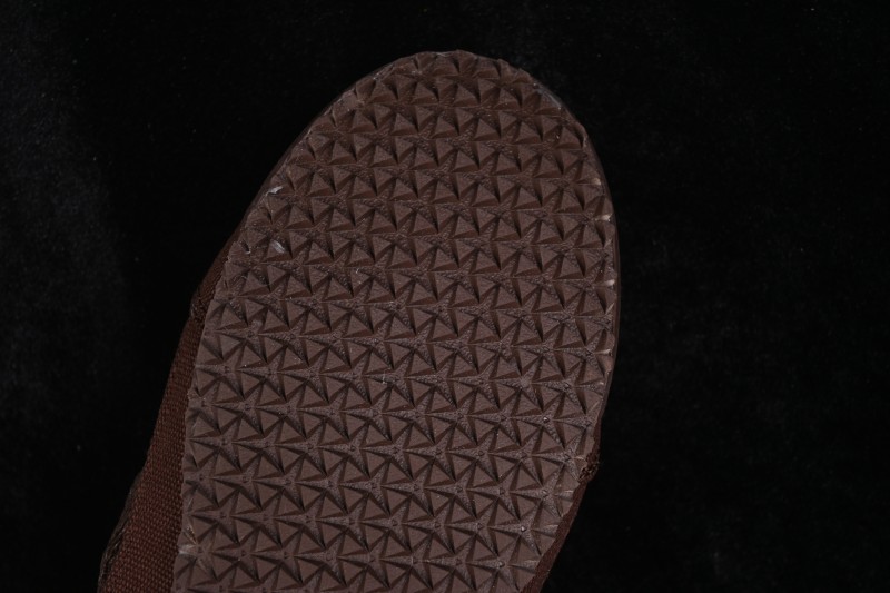 Adidas CSC3 Running Shoes with Breathable Upper and Durable Outsole - 1183C123-202
