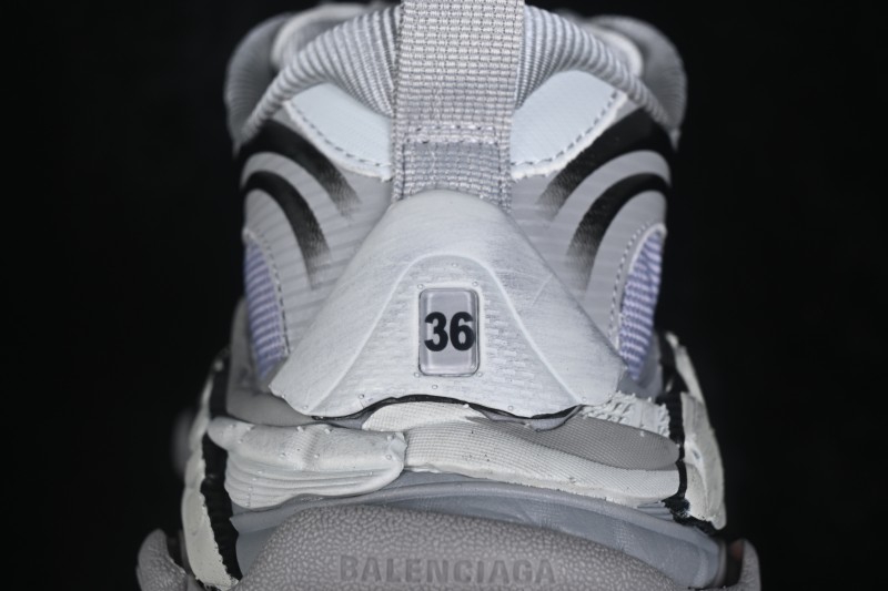 Balenciaga Triple S 2 Gradient Mesh Retro Running Shoes - WTR2G1800