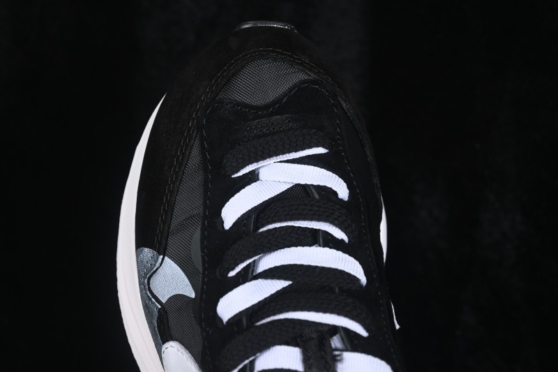 Nike VaporWaffle 3.0 Sneakers with Deconstructed Layered Design and Elevated Sole - DD1875-011