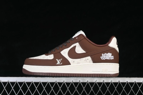 Nike Air Force 1 '07 Low Basketball Shoes with Brown Cheese Print Design - DF0188-127