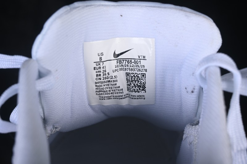Nike Journey Run Low-Top Running Shoes with Cushioning Anti-Slip Wear-Resistant Design - FB7765-001